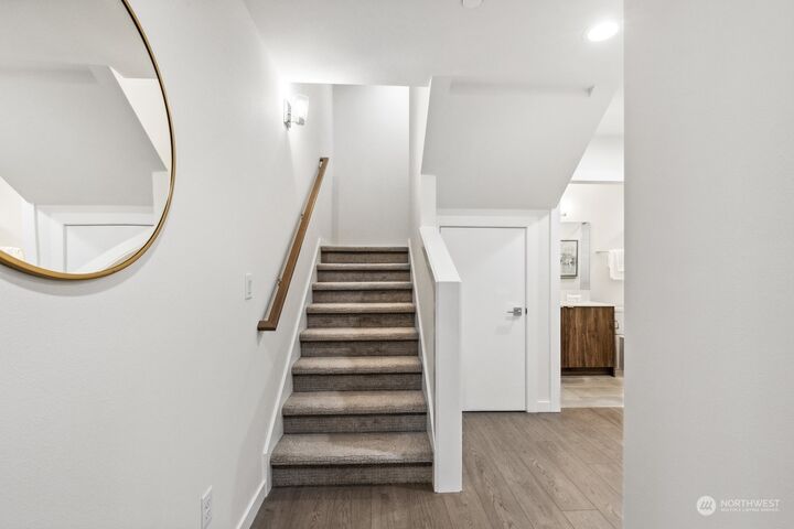 Property Photo:  3412 15th Avenue W D  WA 98119 