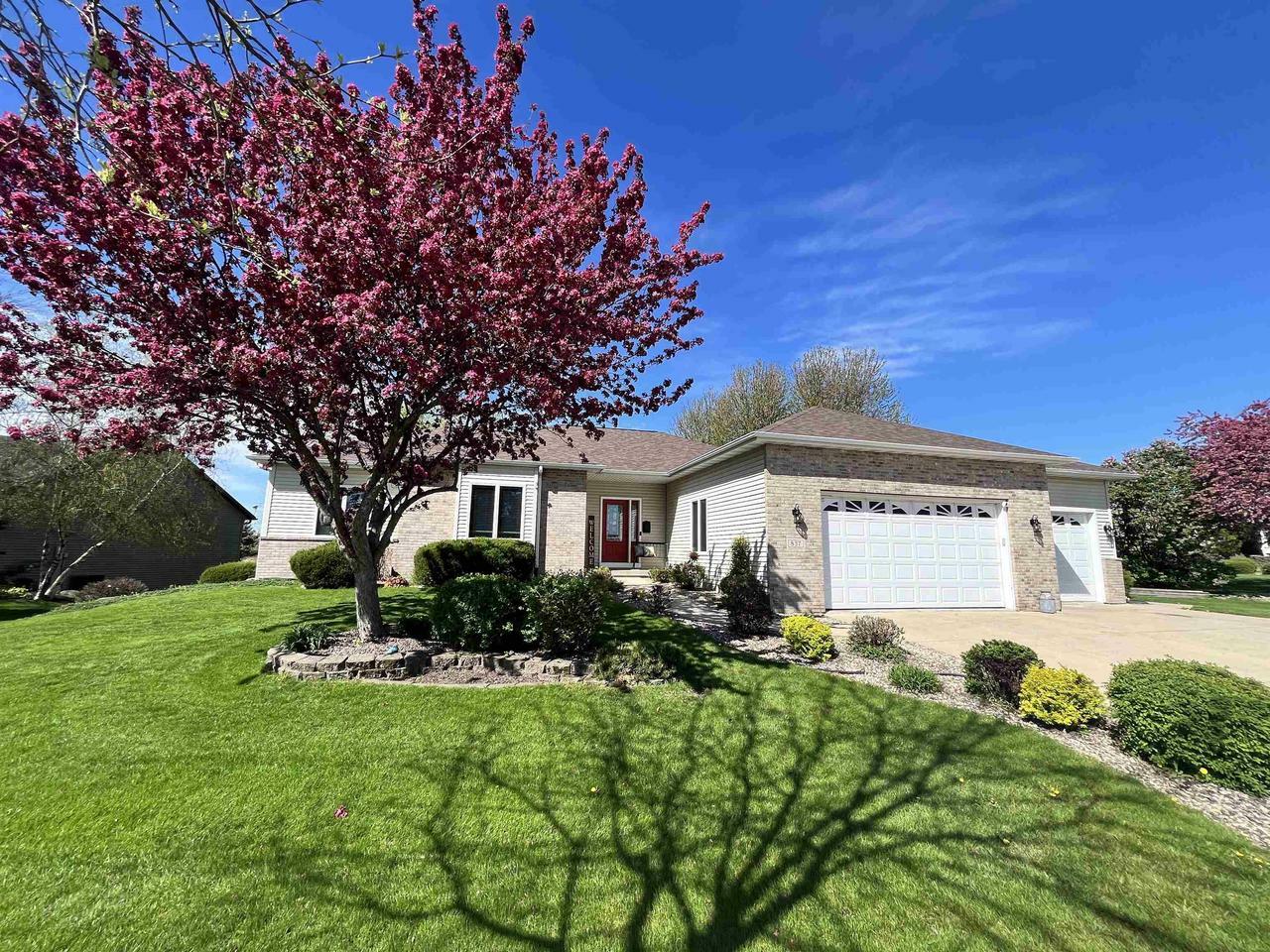 837 North Parkview Street  Cottage Grove WI 53527 photo
