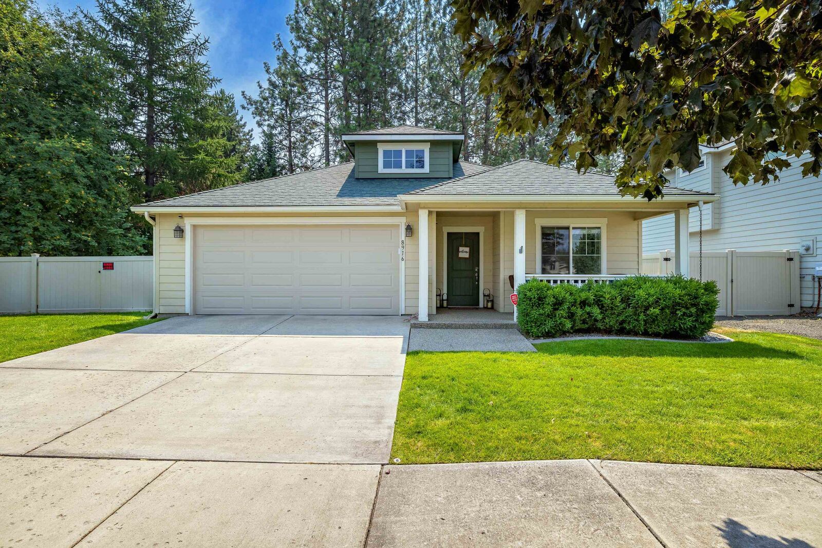 Property Photo:  8916 N Madeline Ln  WA 99208 