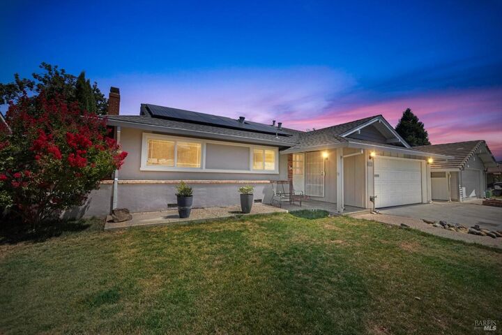 566 Deodara Street  Vacaville CA 95688 photo