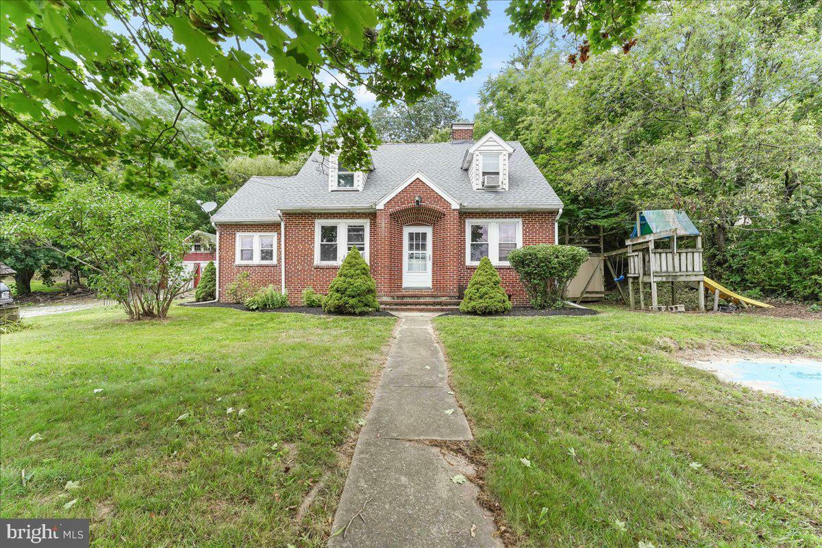 Property Photo:  745 W Main Street  PA 19365 