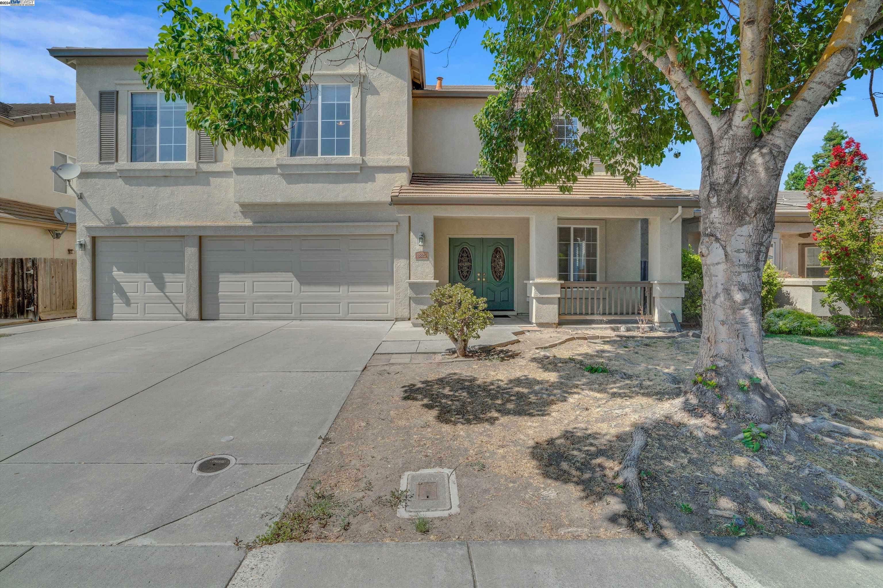 Property Photo:  2825 Vestrella Dr  CA 95356 