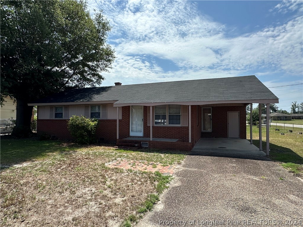 Property Photo:  2913 Anne Street  NC 28358 