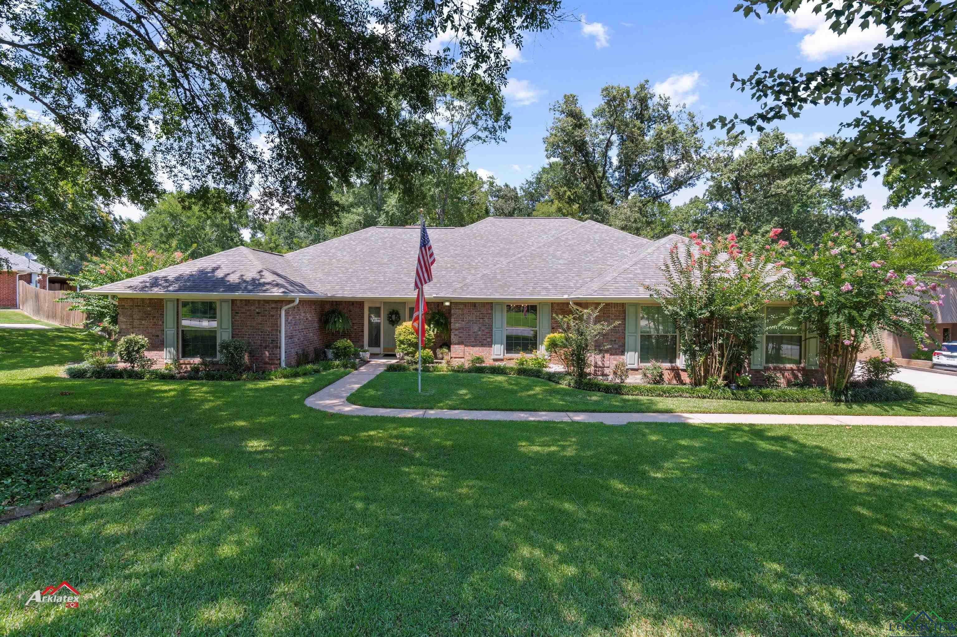 Property Photo: 17 Woodbox Dr TX 75652
