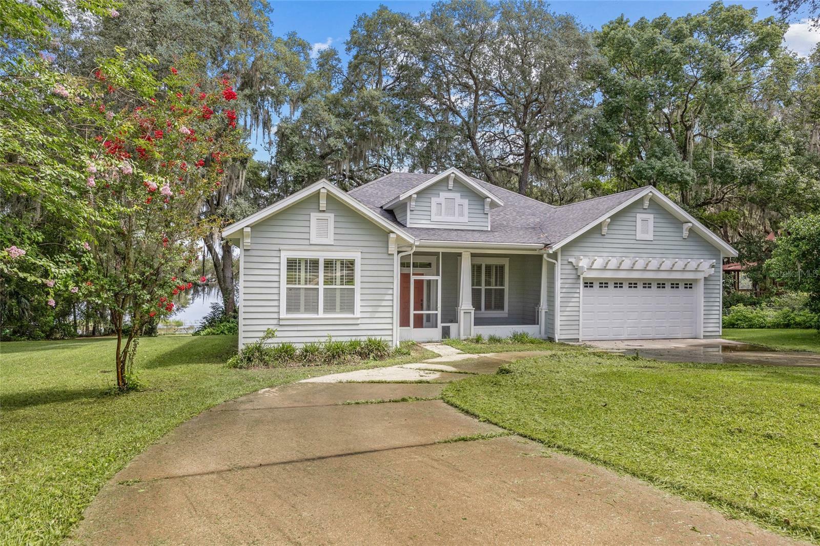 Property Photo:  198 Mason Road  FL 32666 