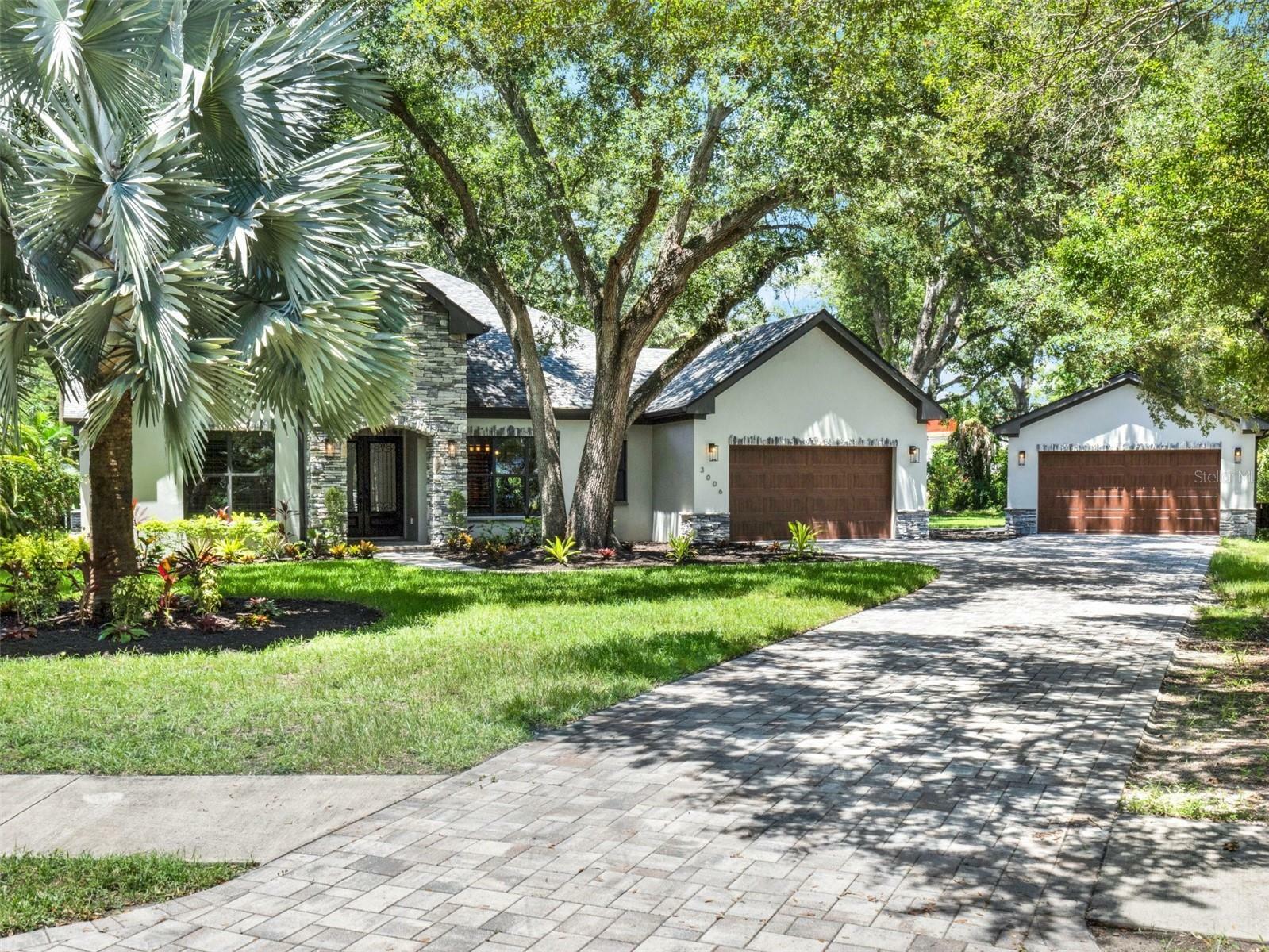 Property Photo:  3006 S Emerson Street  FL 33629 