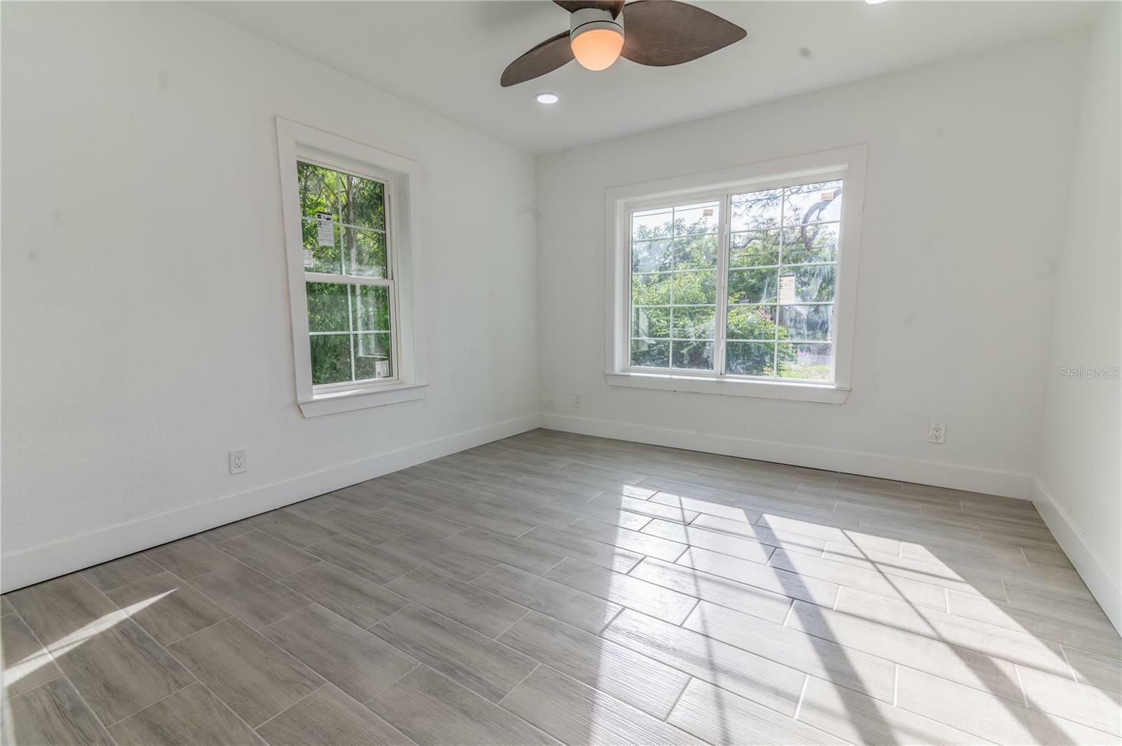 Property Photo:  1401 22nd Street W  FL 34205 