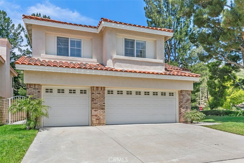 Property Photo:  892 S Briar Rose Lane  CA 92808 