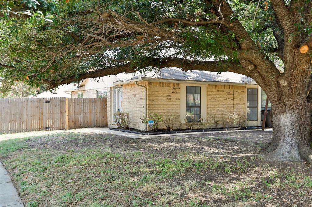 Property Photo:  9901 Plainfield Drive  TX 76108 