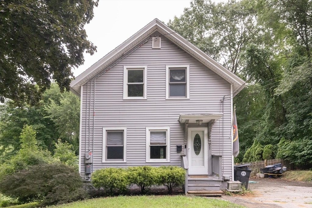 Property Photo:  227 Eastford Rd  MA 01550 