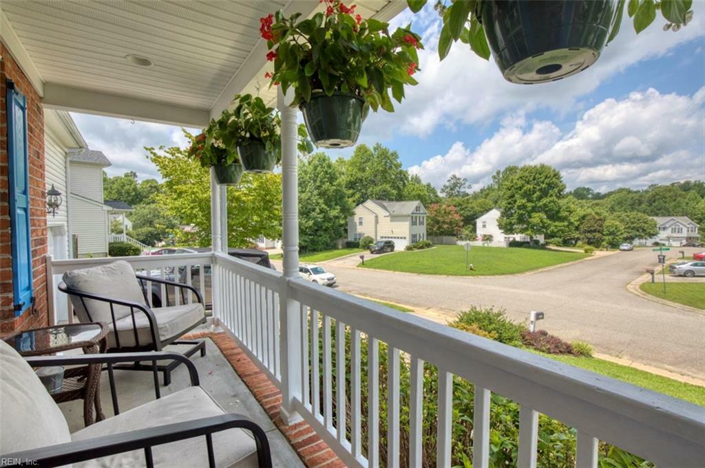 Property Photo:  8848 Fenwick Hills Parkway  VA 23222 