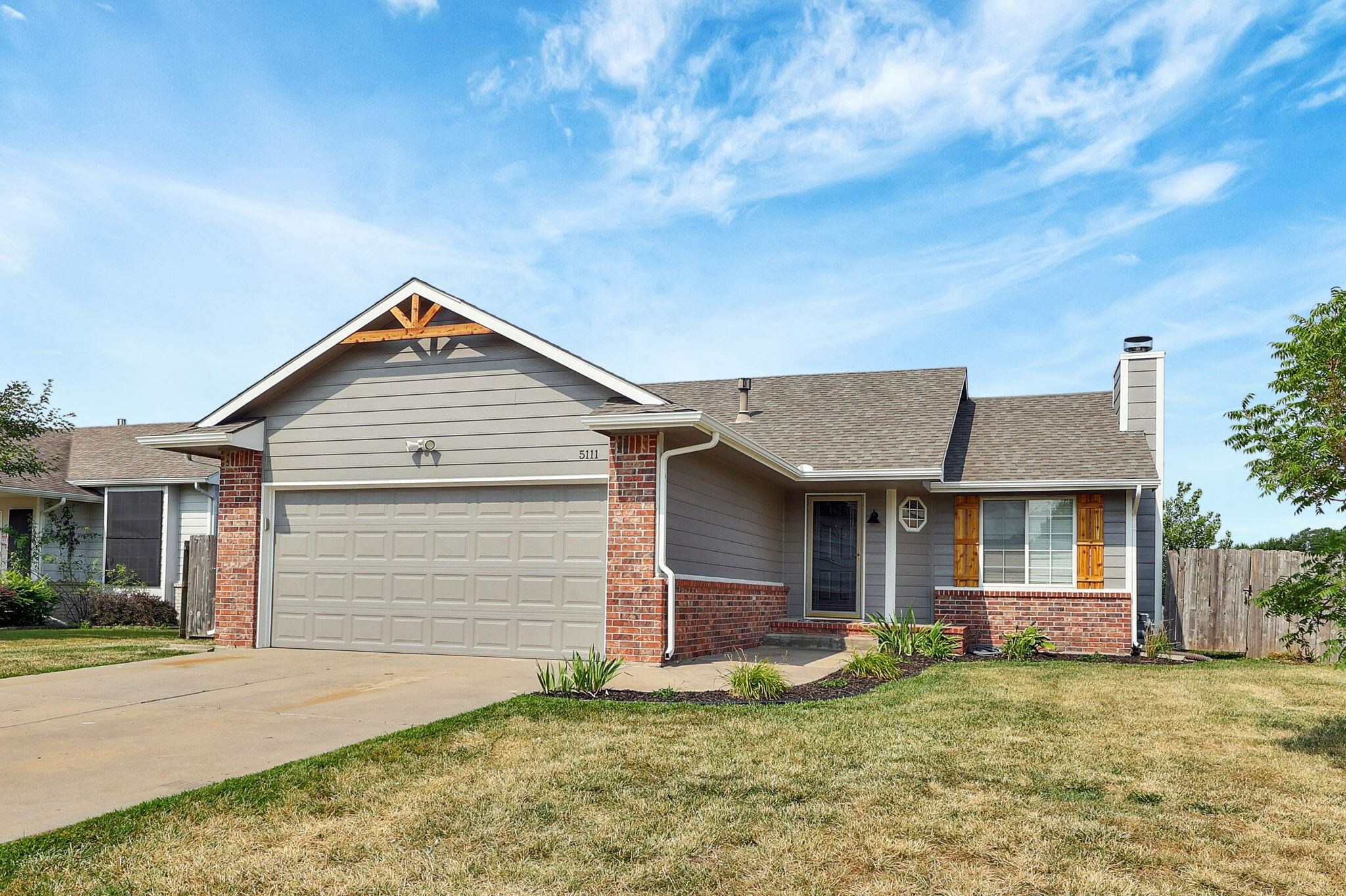 Property Photo:  5111 S Mount Carmel St  KS 67217 