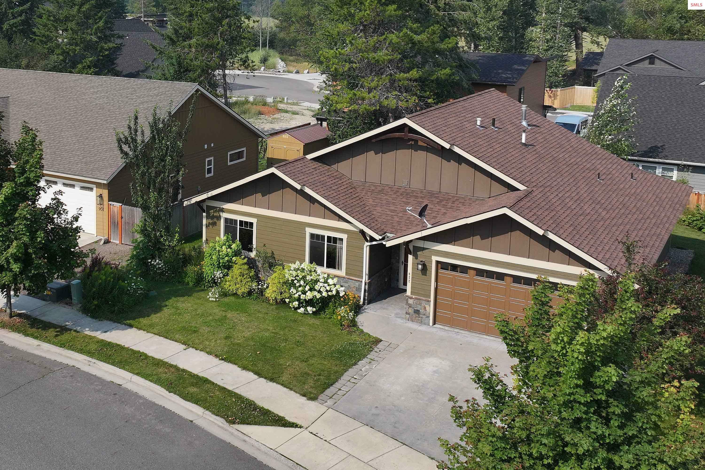 Property Photo:  822 Northview Drive  ID 83864 