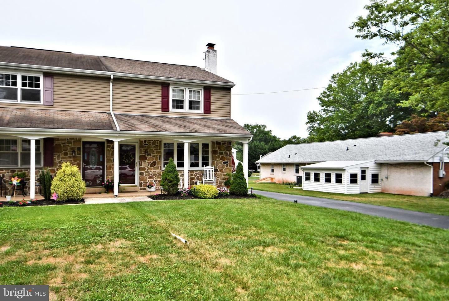 Property Photo:  678 S 5th Avenue  PA 19468 