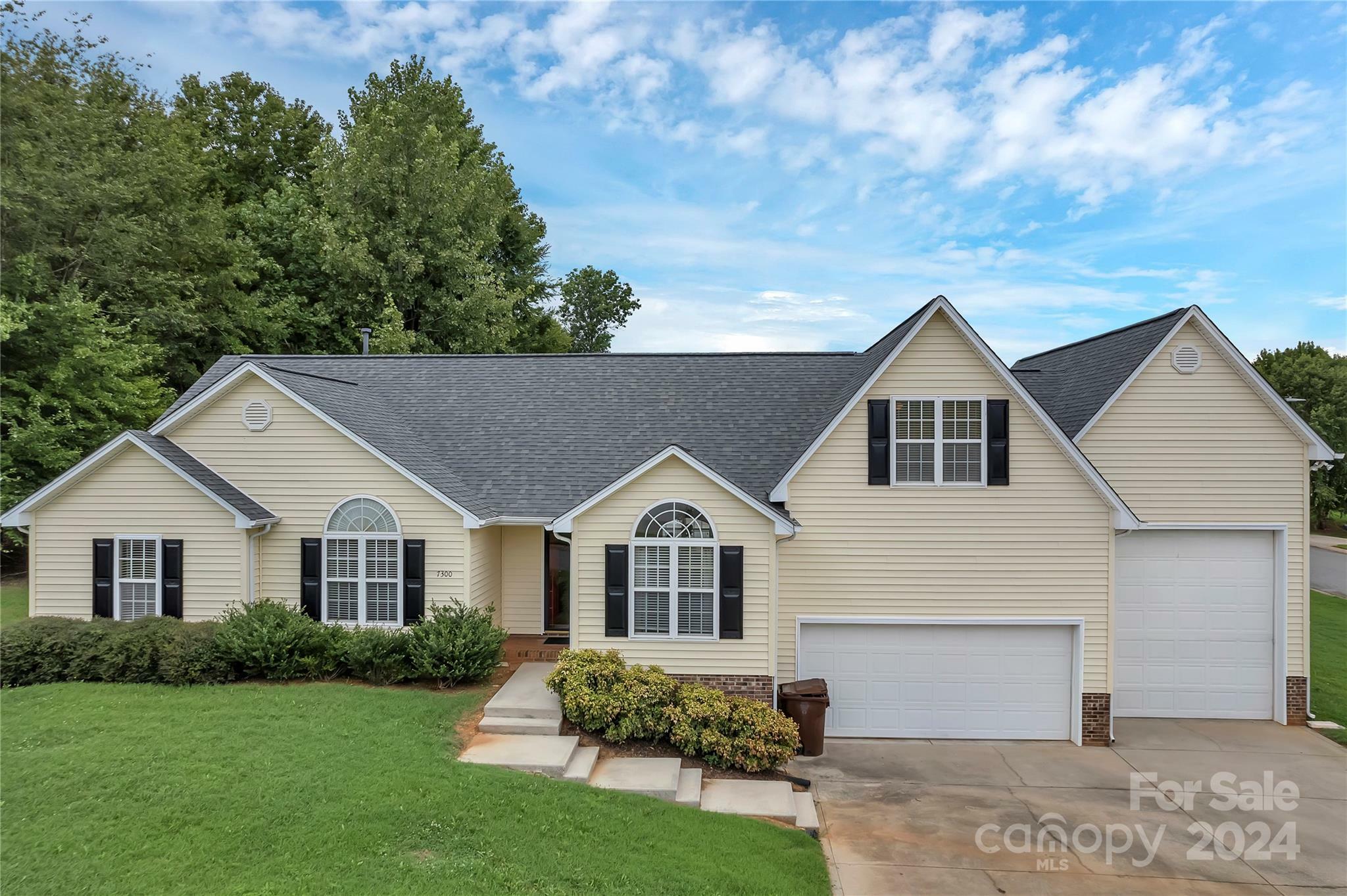 Property Photo:  7300 Wahoo Court  NC 28056 