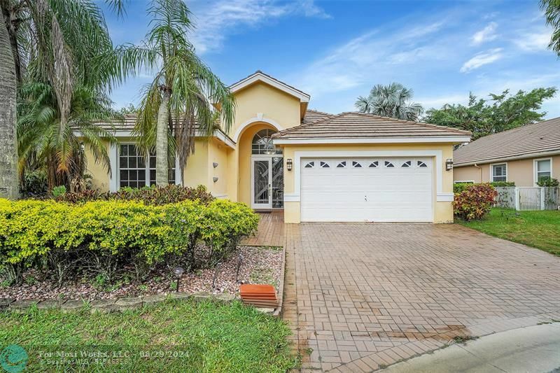 12132 Glenmore Dr  Coral Springs FL 33071 photo