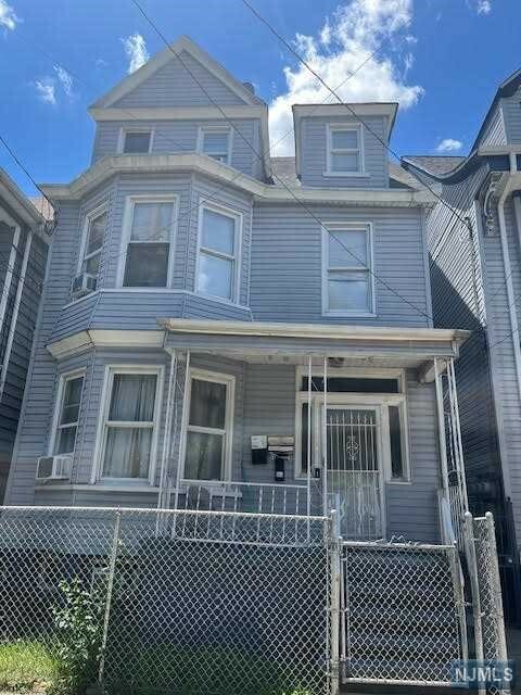 108 Chester Avenue  Newark NJ 07104 photo