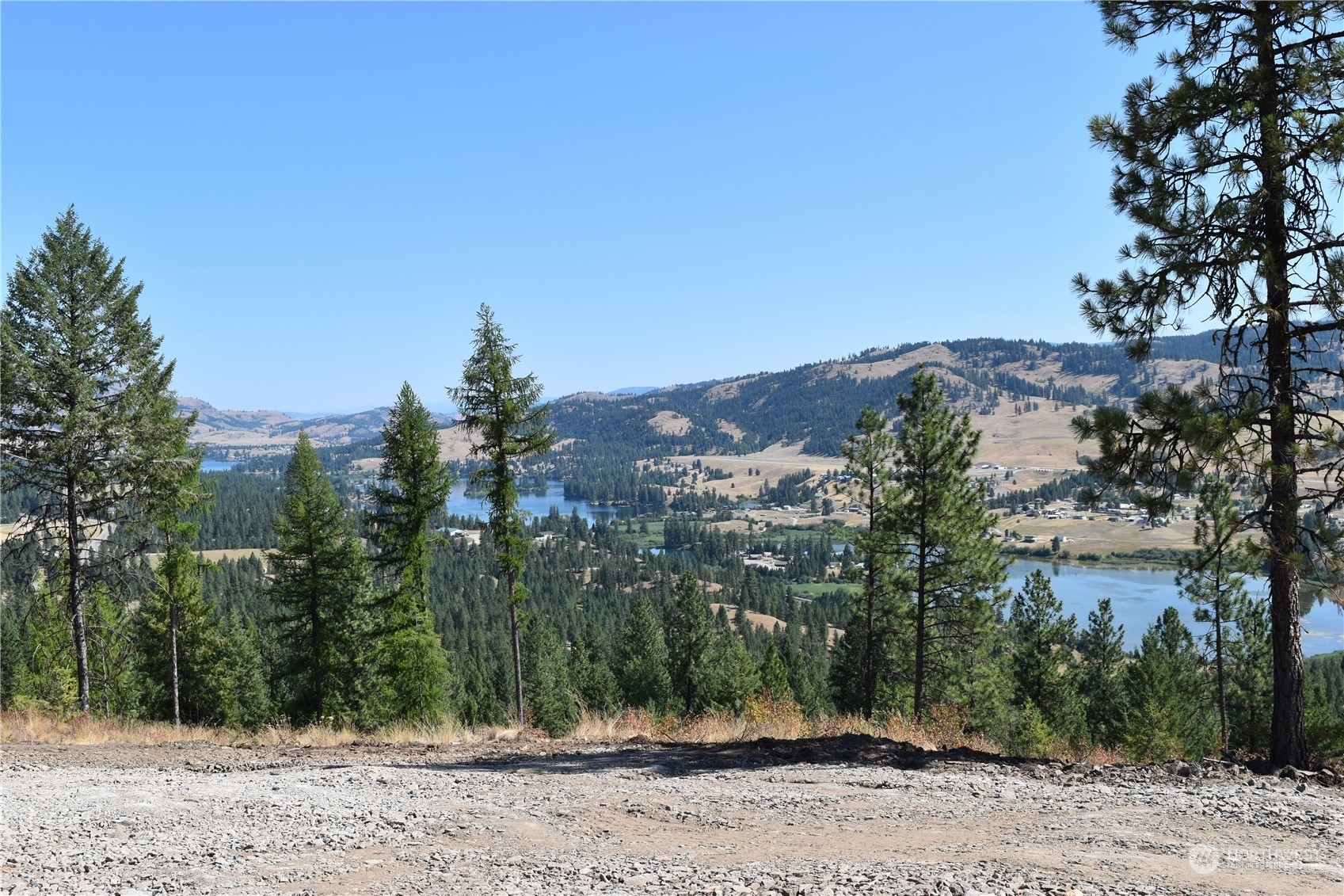 Property Photo:  113 Boulder Way  WA 99166 