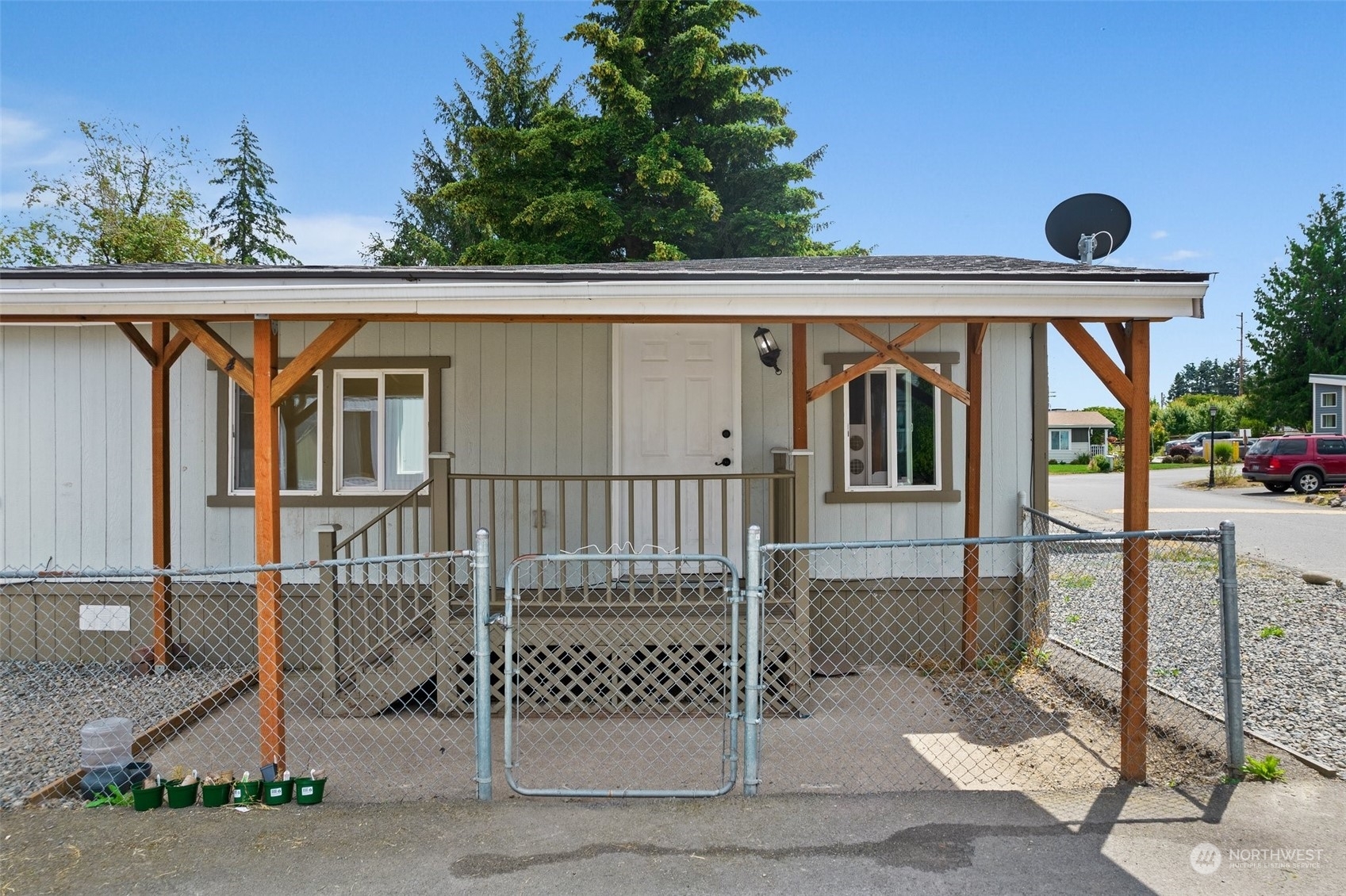 Property Photo:  31108 3rd Avenue 206  WA 98010 