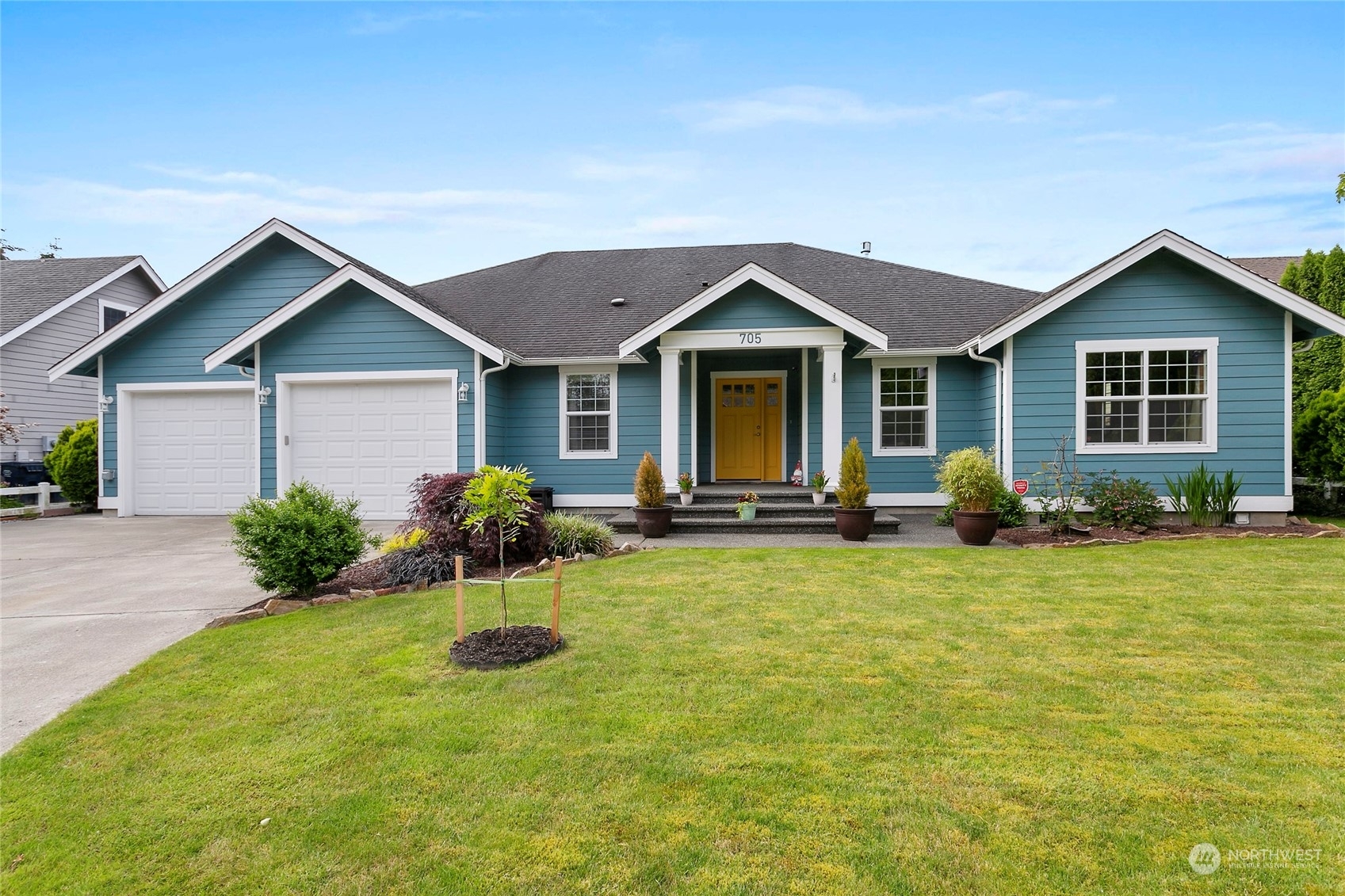 Property Photo:  705 Colton Lane  WA 98247 