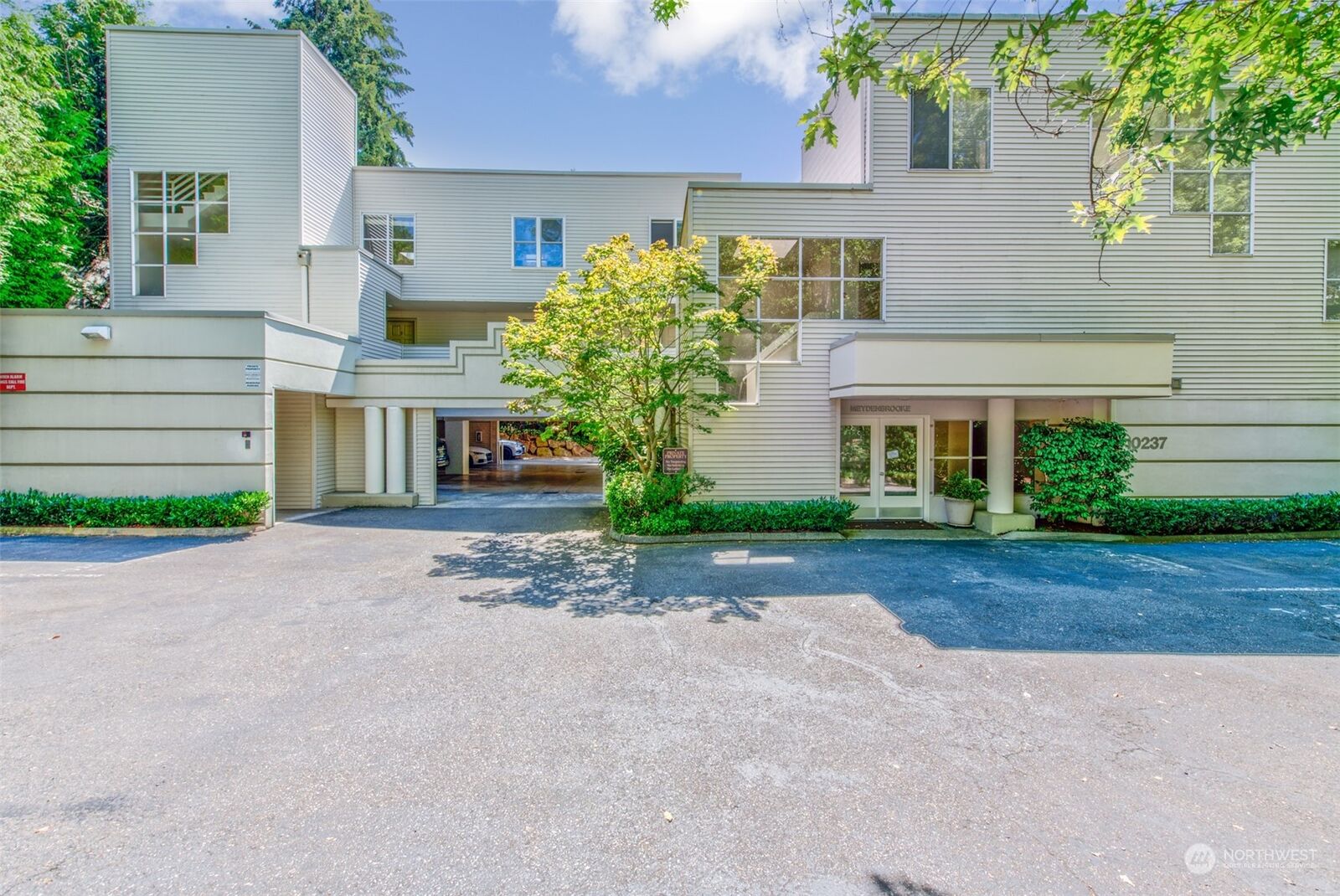 Property Photo: 10237 SE 3rd Street 9 WA 98004