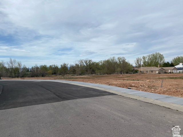 Property Photo: 1165 W Grayhawk Loop 42 UT 84066