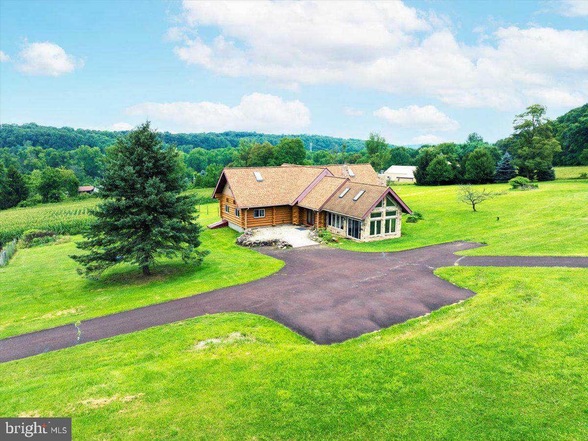 Property Photo:  109 Conrad Road  PA 19522 