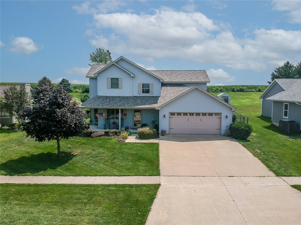 Property Photo:  782 182nd Avenue  IA 50219 