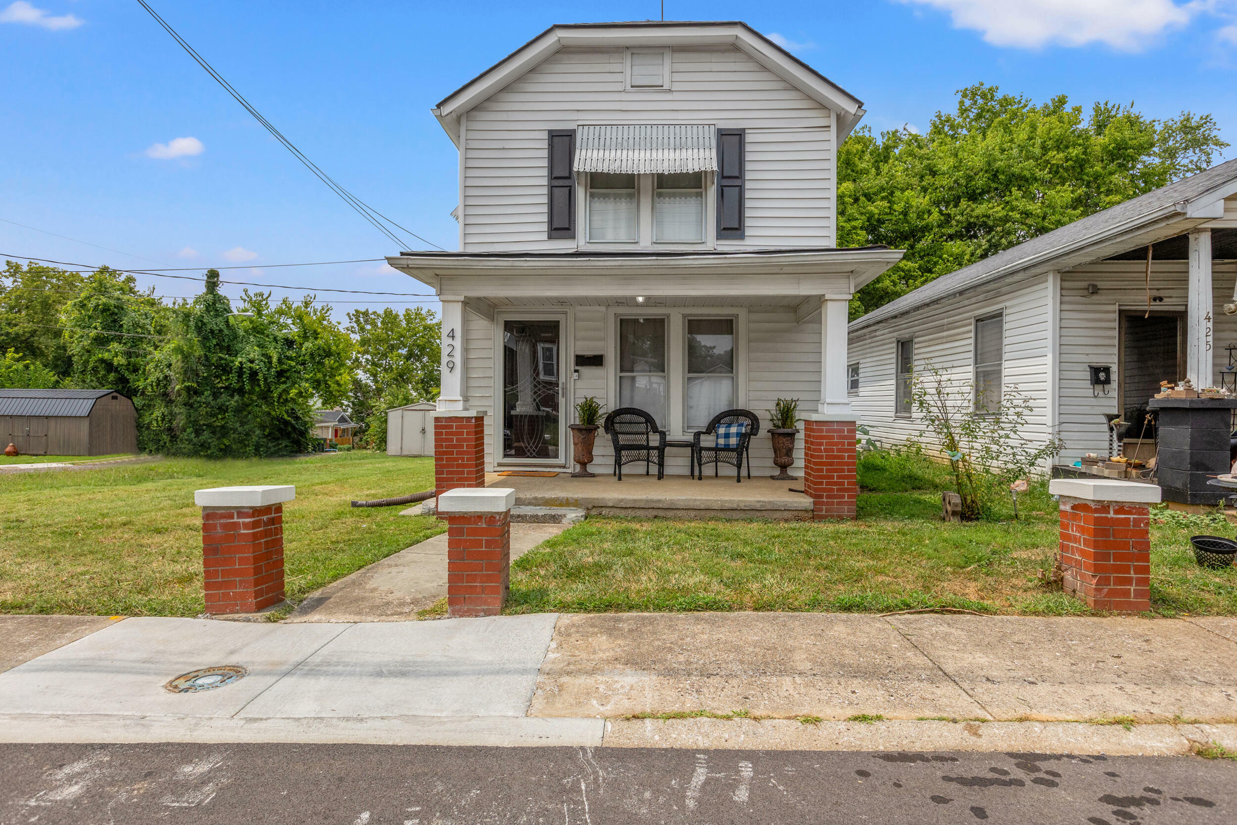 Property Photo:  429 Ferguson Street  KY 40508 