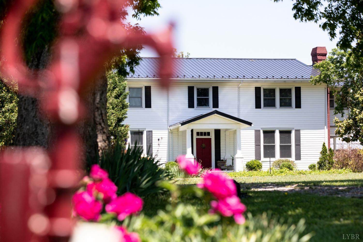Property Photo: 1501 Saxkey VA 23937