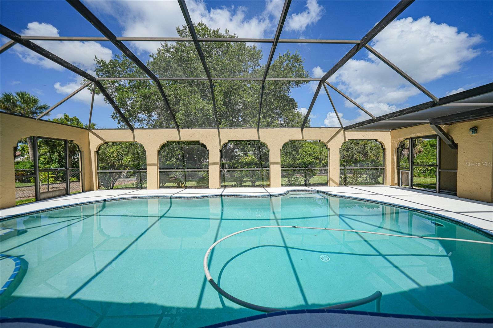 Property Photo:  1313 Harbor Boulevard  FL 33952 