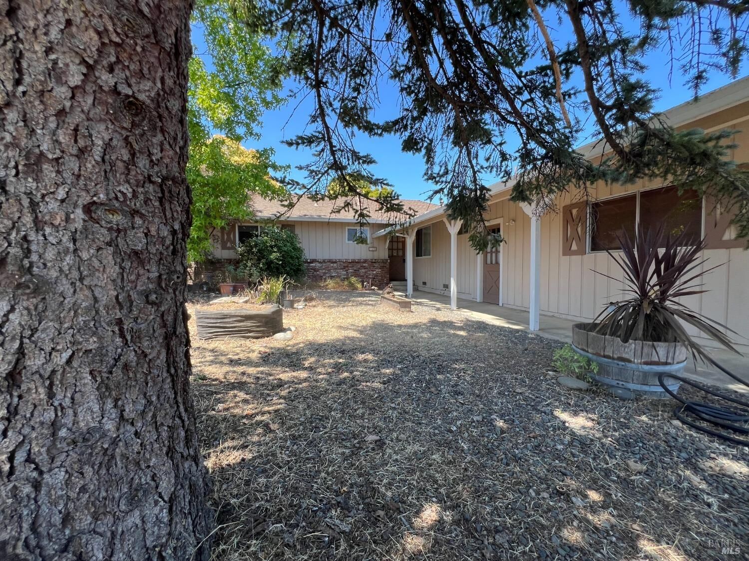 Property Photo:  1435 Manhattan Way  CA 95401 