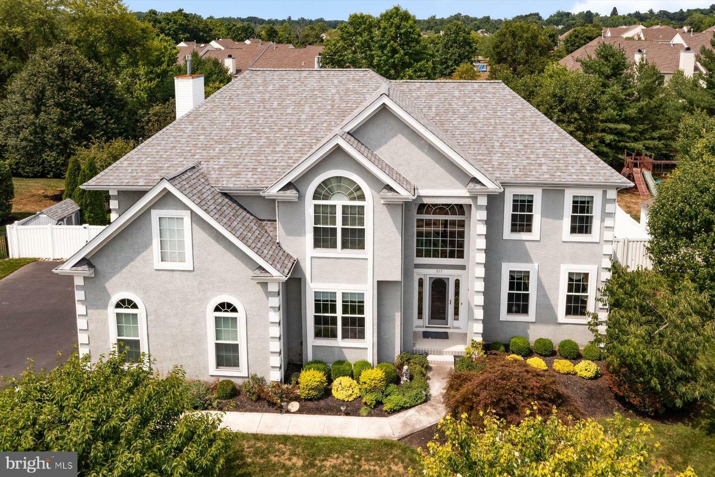 Property Photo: 517 Windmere Way PA 18938