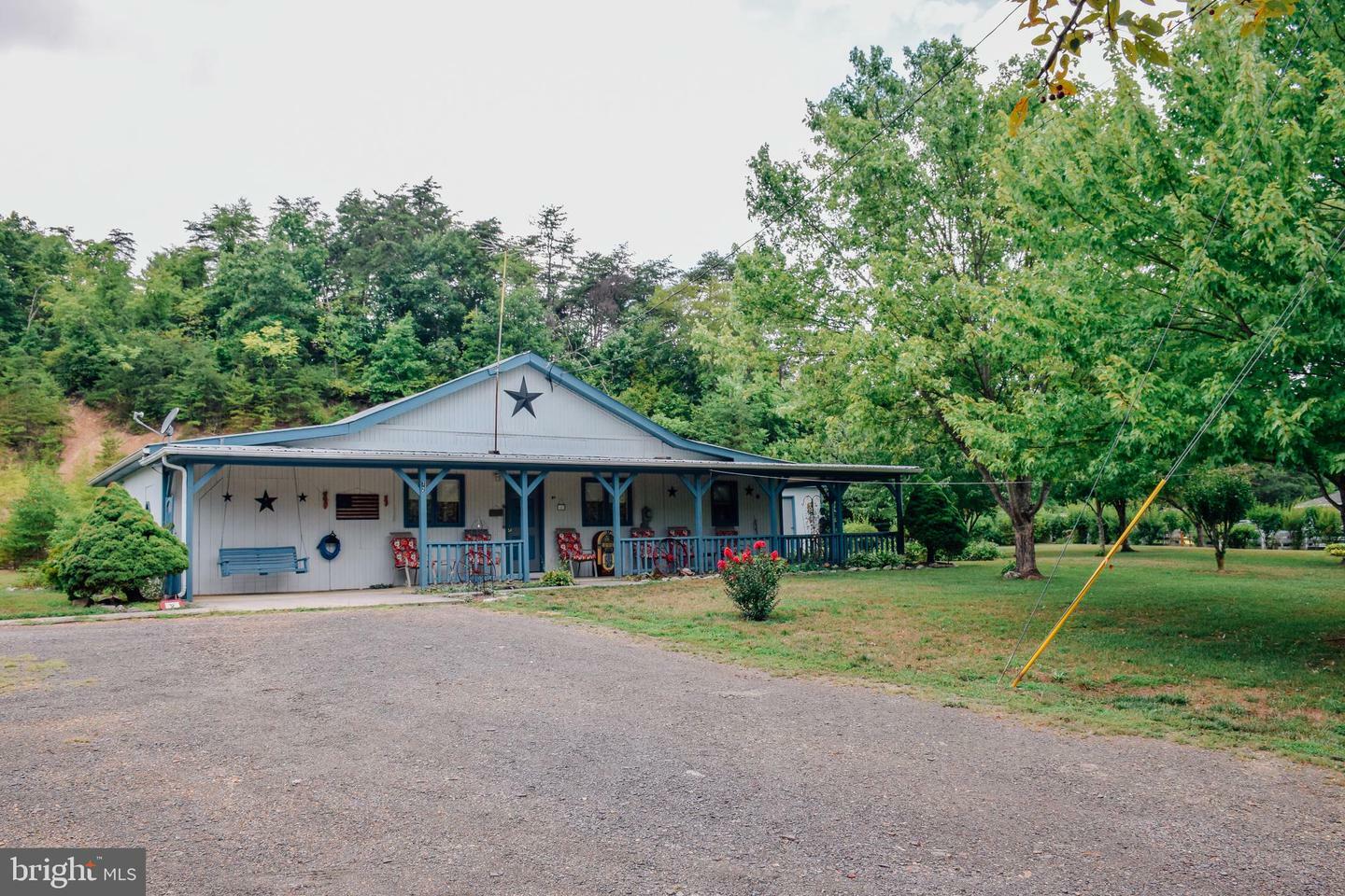 Property Photo:  72 Navajo Lane  WV 25427 