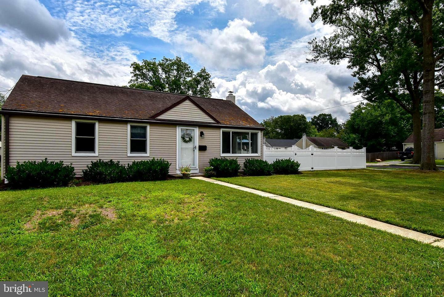 Property Photo:  1097 Lane Avenue  PA 19460 