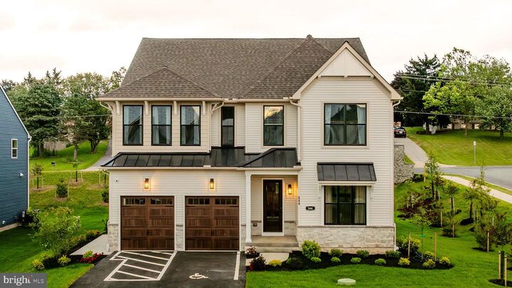 Property Photo:  101 Willard Way Covington  PA 17050 