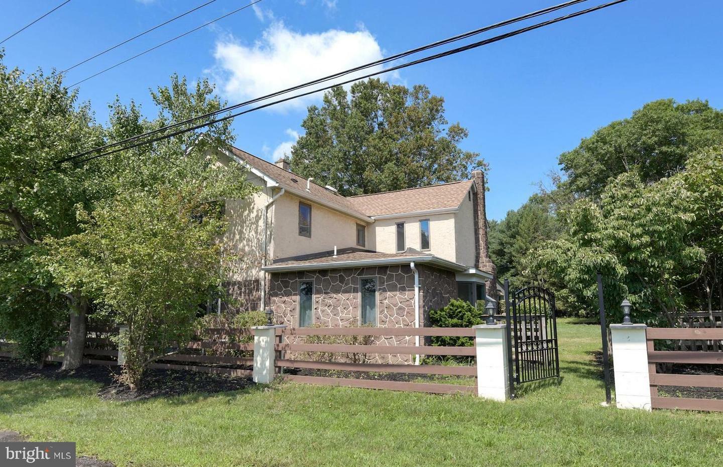 Property Photo:  180 South Lane  NJ 08550 