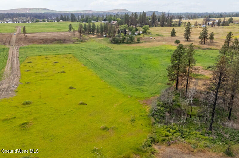 Property Photo:  Nka Duck Pond Lot 5 Ln  WA 99022 