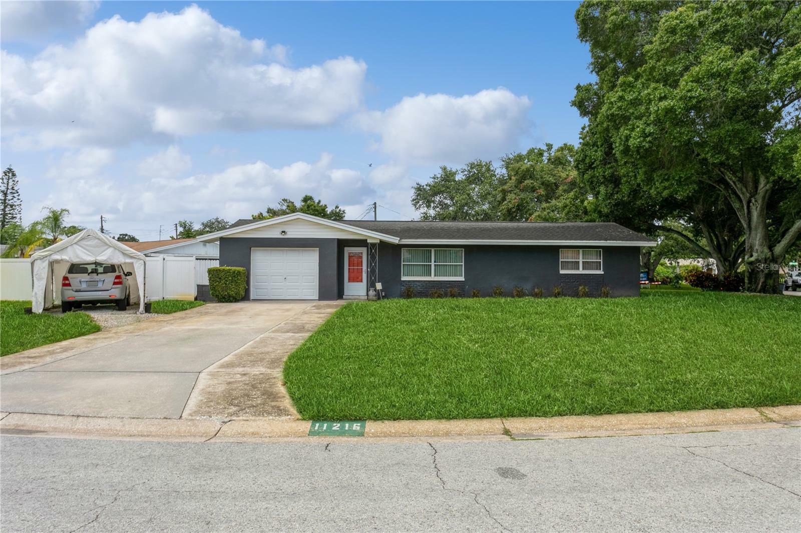 Property Photo:  11216 69th Avenue  FL 33772 