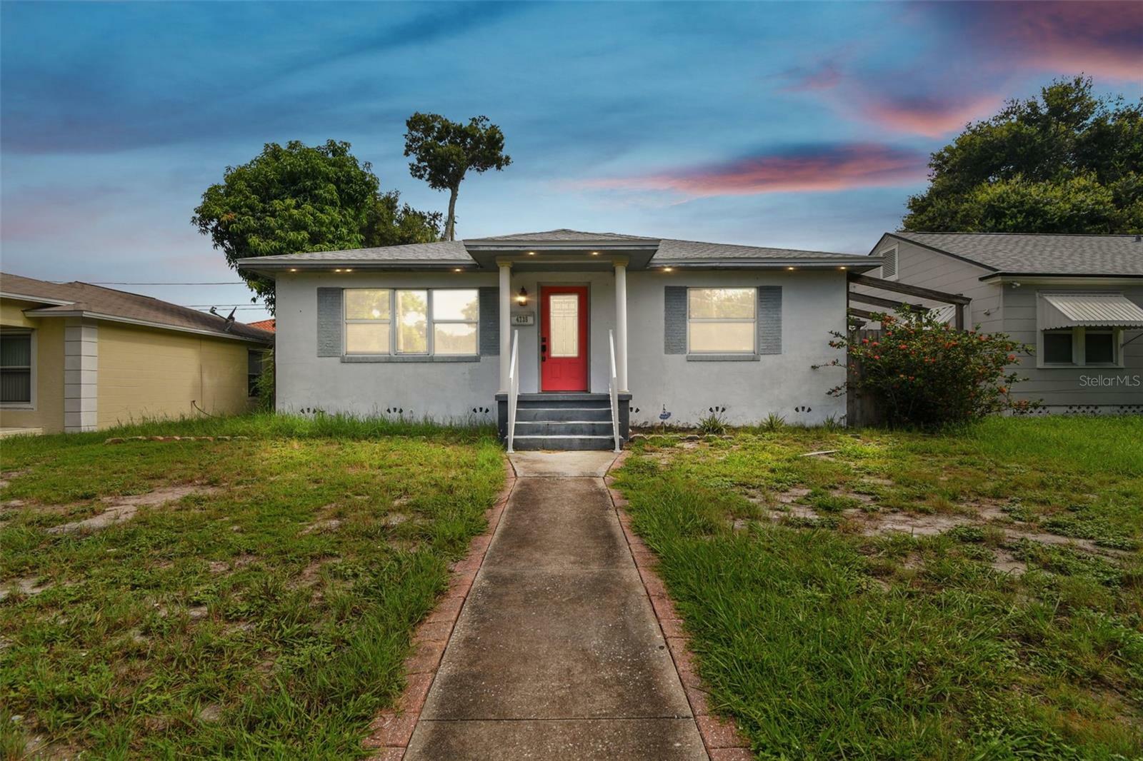 Property Photo:  4735 1st Avenue S  FL 33711 