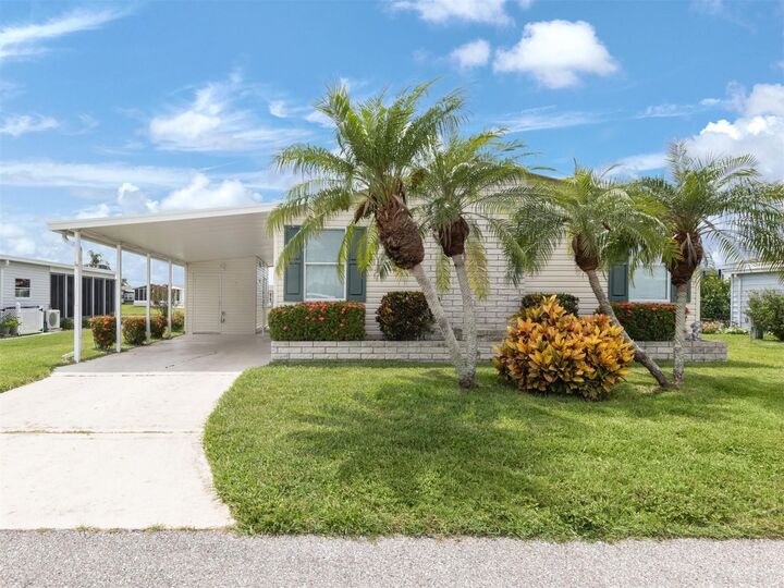 Property Photo:  423 Pirates Point  FL 34287 