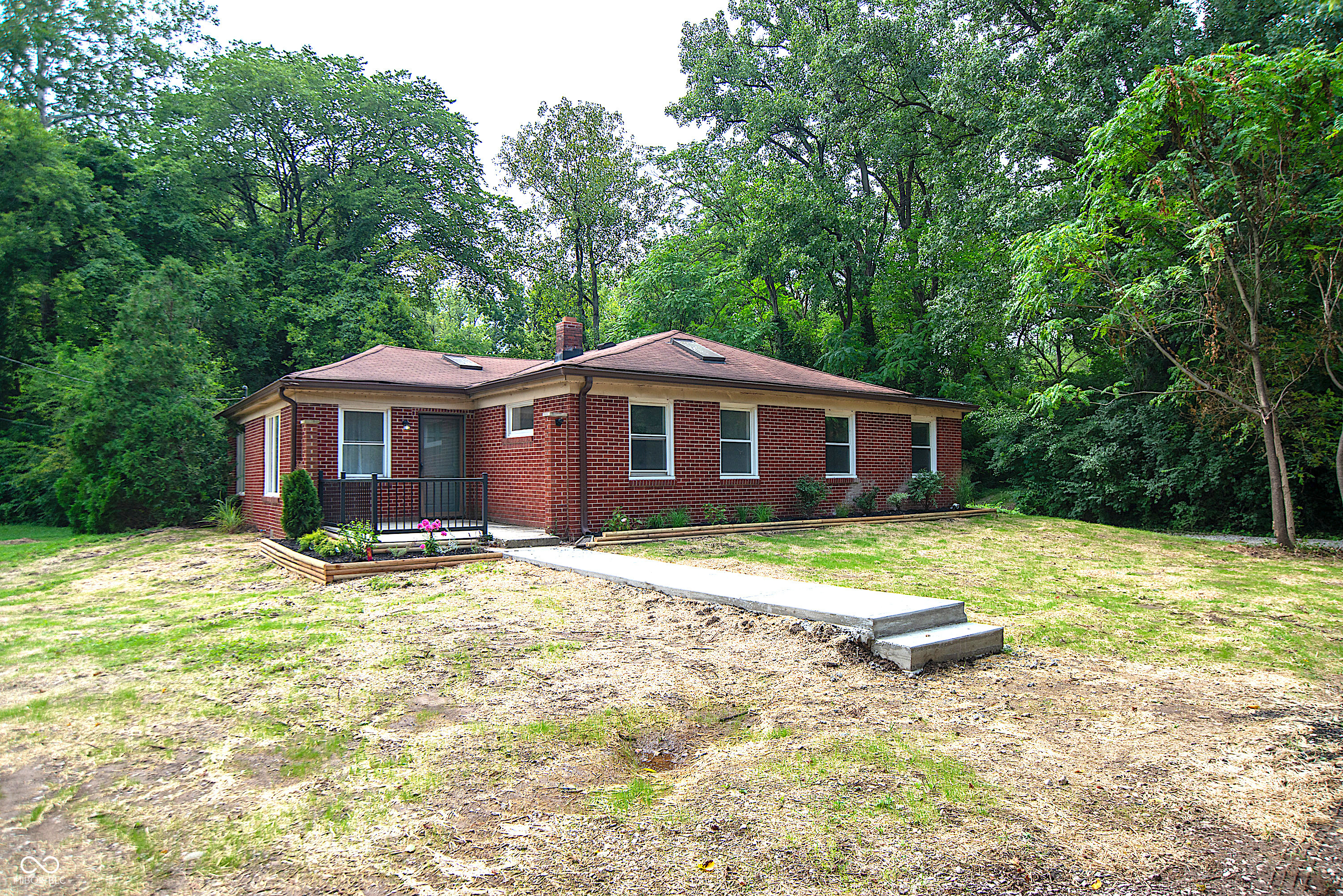 Property Photo:  5806 Coburn Avenue  IN 46228 