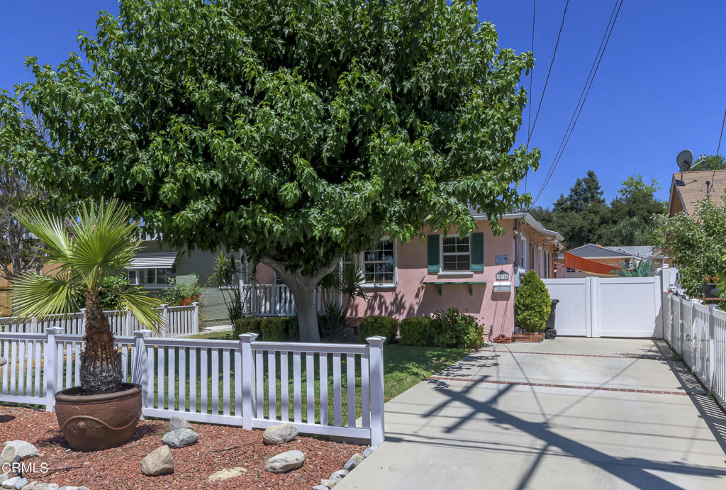 Property Photo: 10326 Oro Vista Avenue CA 91040