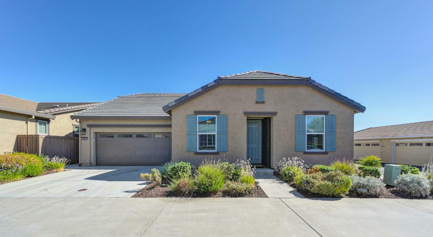 Property Photo:  4524 Paso Centro Lane  CA 95834 