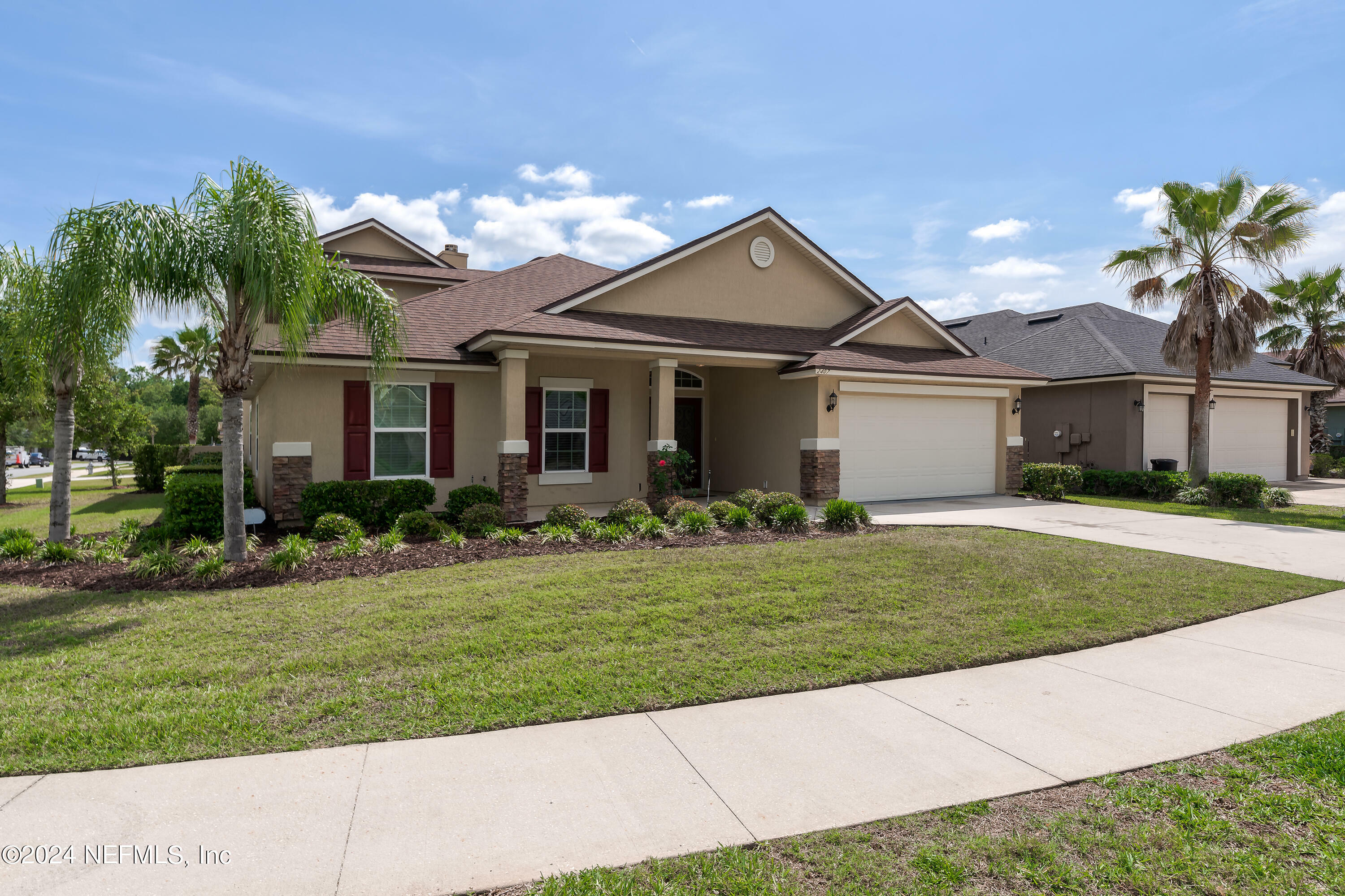 Property Photo:  2407 Eagle Vista Court  FL 32003 