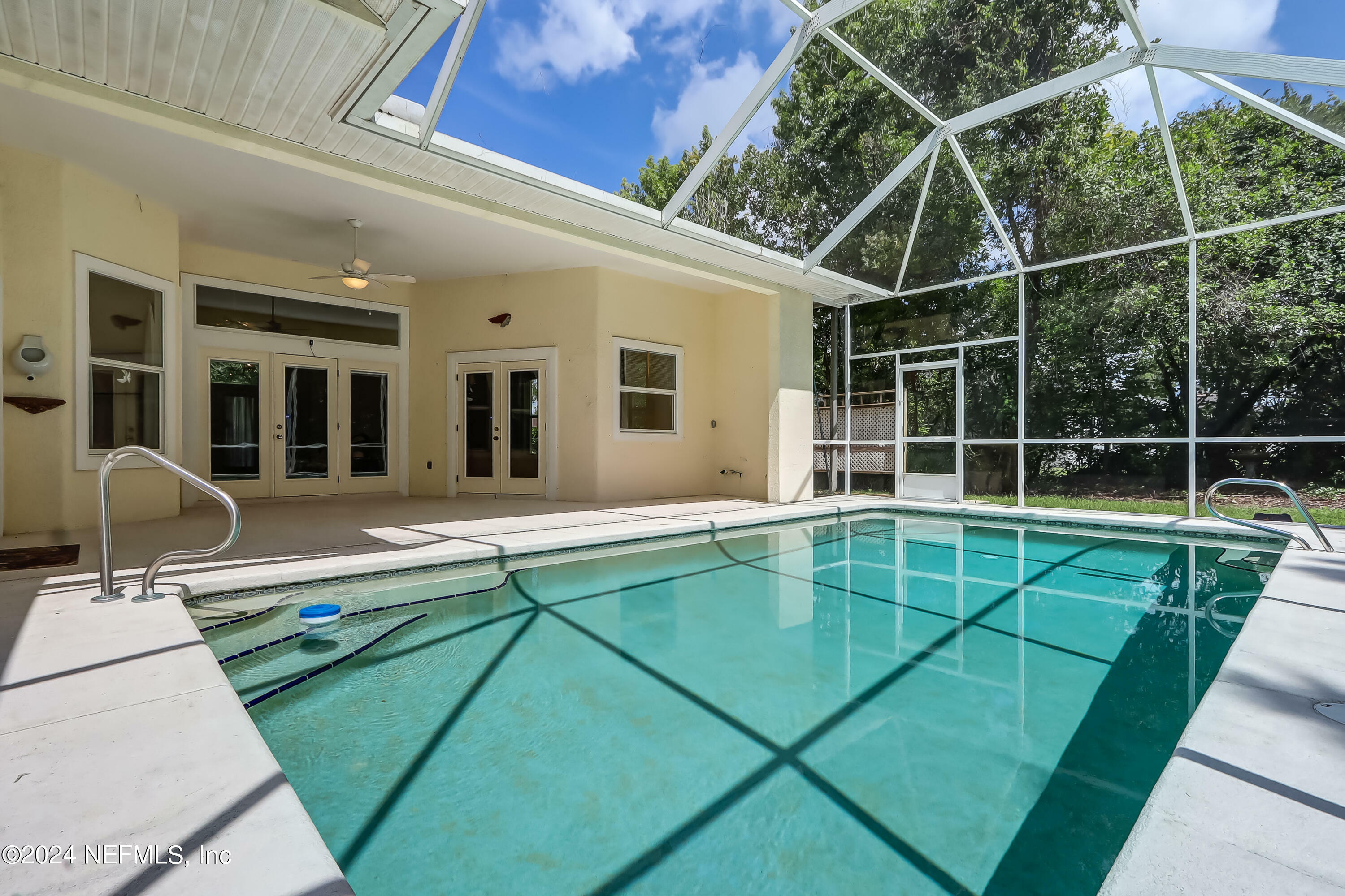 Property Photo: 12 Woodborn Lane FL 32164