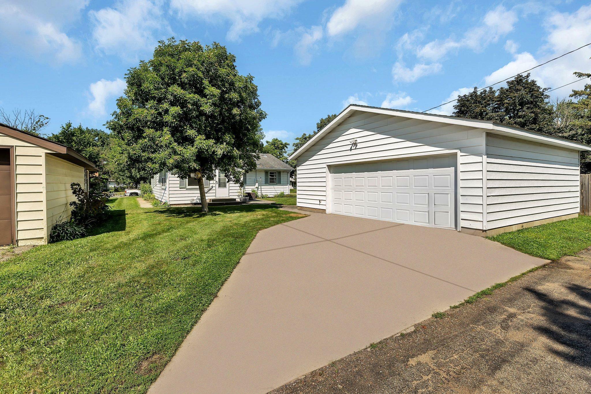 Property Photo:  1126 26th Avenue N  MN 56303 