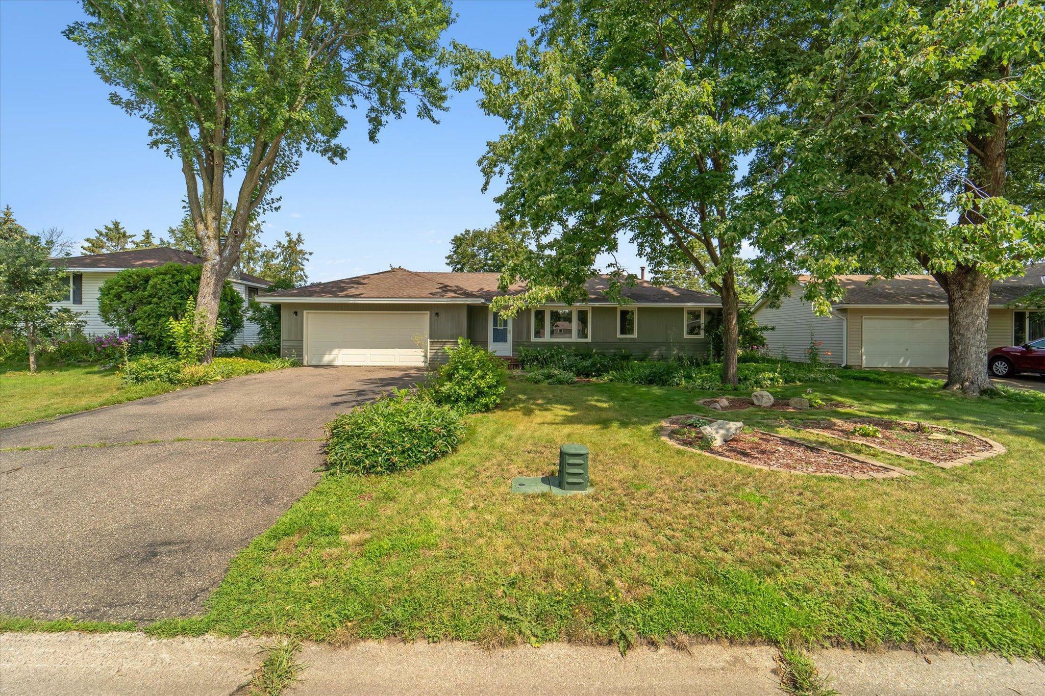 Property Photo:  181 Strese Lane  MN 55124 