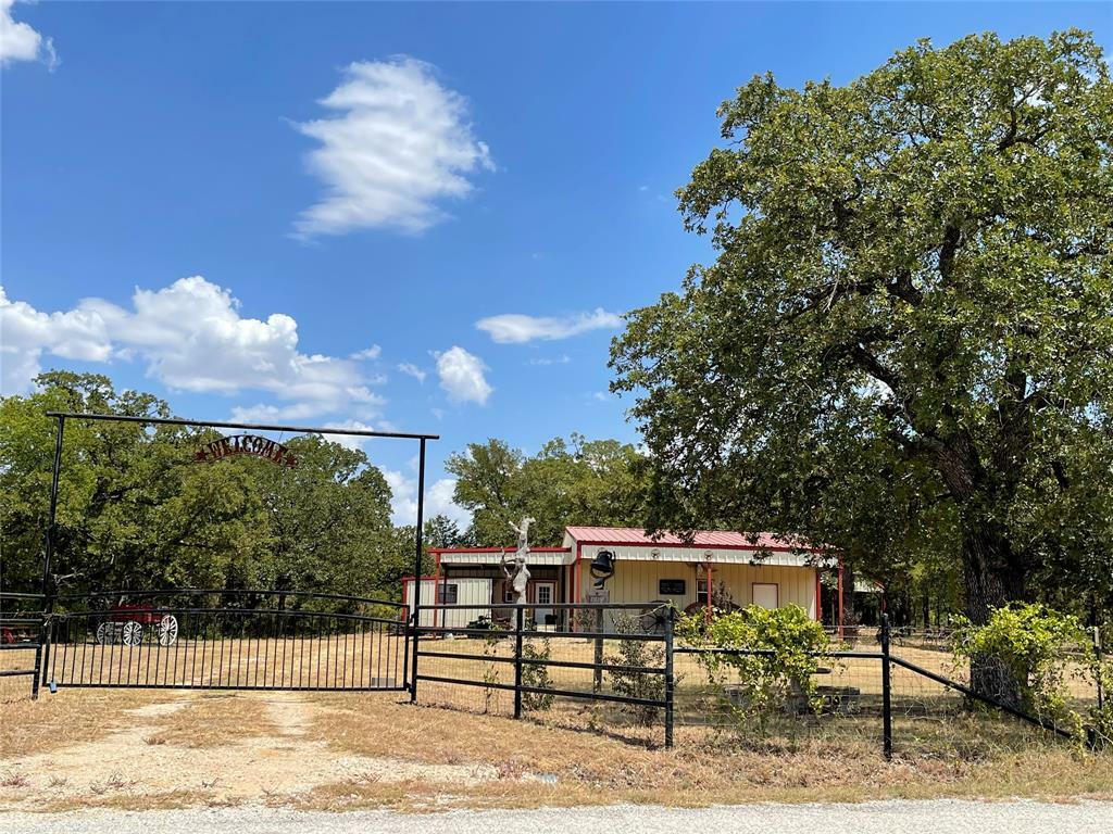 Property Photo:  302 County Road 3385  TX 76073 