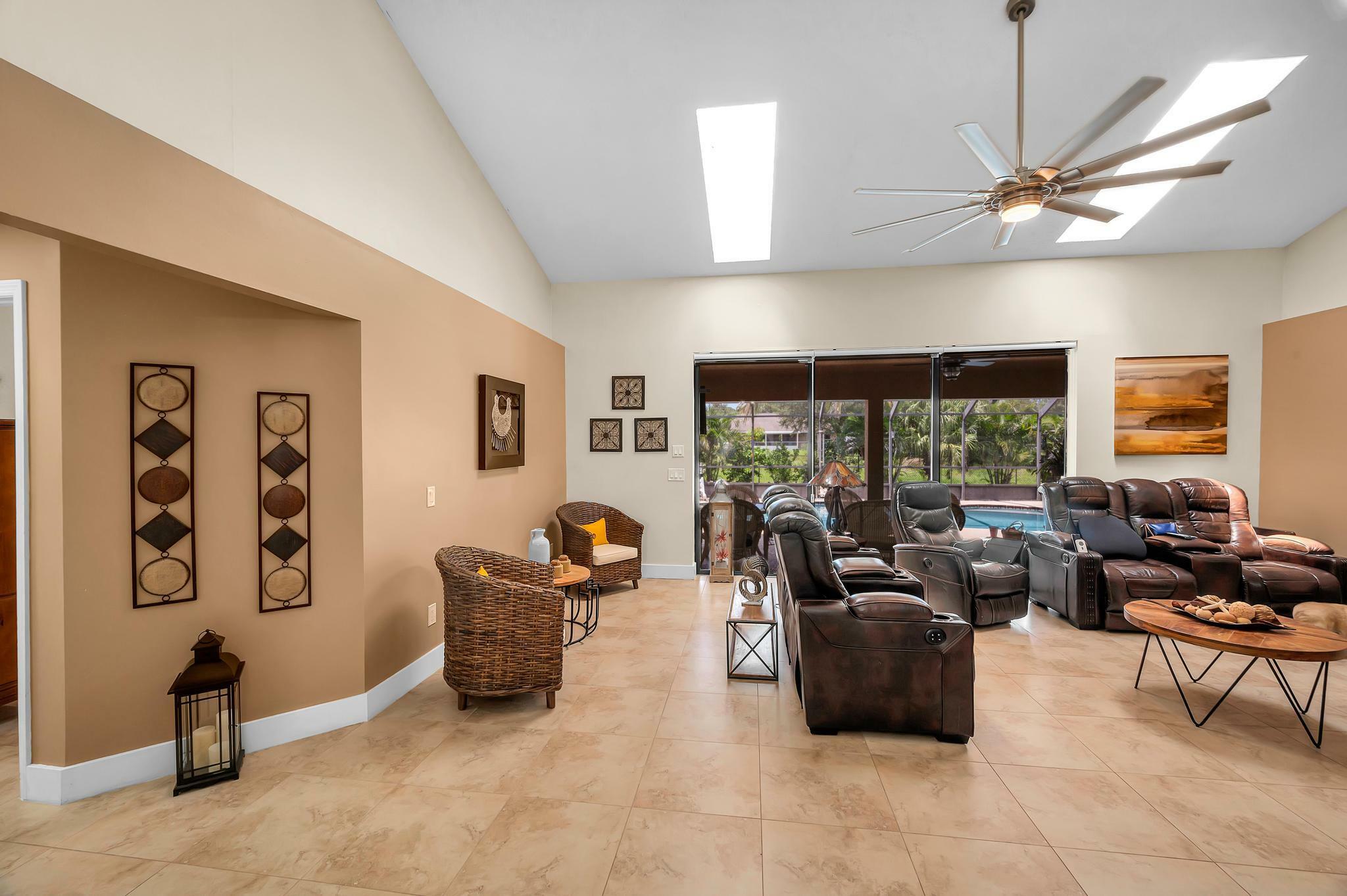 Property Photo: 333 SW Whitmore Drive FL 34984